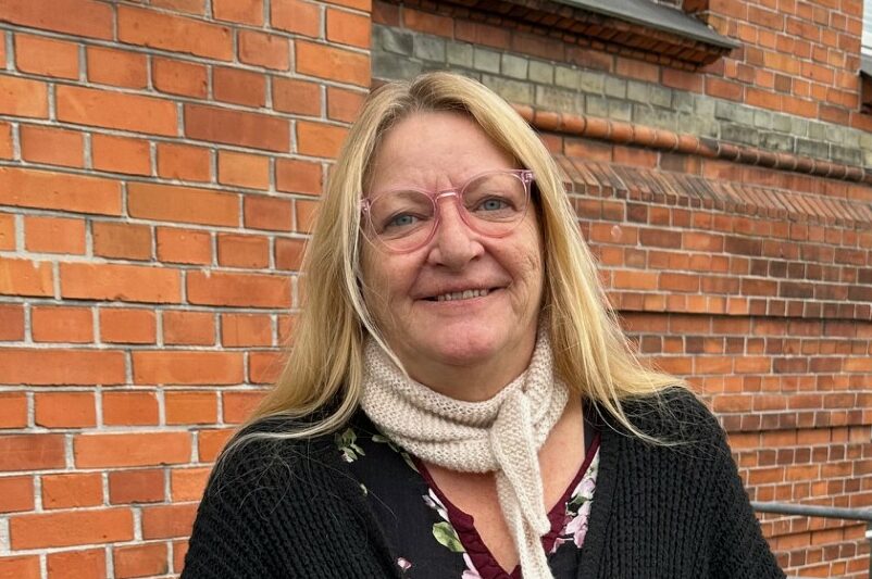 Hanna C. Nødskov. Kontorassistent og grafisk medarbejder. Træffetider: 10-12 mandag, onsdag og fredag. Telefon: 93973453 Mail: hanna@frivilligcenter-nyborg.dk.